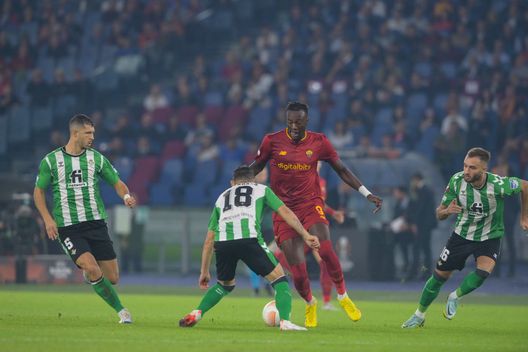 Getty Images Roma, c’è carenza di gol: oltre Dybala, l’attacco “stellare” fatica a decollare- immagine 2