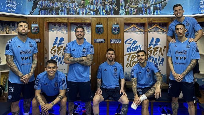 Argentina, Dybala con Messi e Di Maria: “Di nuovo a casa con la nostra gente” Argentina, Dybala con Messi e Di Maria: “Di nuovo a casa con la nostra gente” - immagine 1