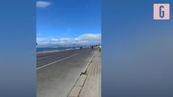 VIDEO / Incredibile al Giro di Turchia: un incosciente provoca questa caduta