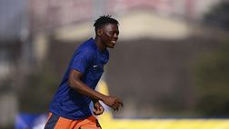 L’esplosione al Viareggio, l’asta con le big d’Europa: l’Inter si gode Akinsanmiro. E sul futuro…