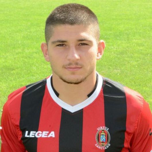 Simone Fioretti, attaccante del Lanciano - fonte: virtuslanciano.it Simone Fioretti, attaccante del Lanciano - fonte: virtuslanciano.it