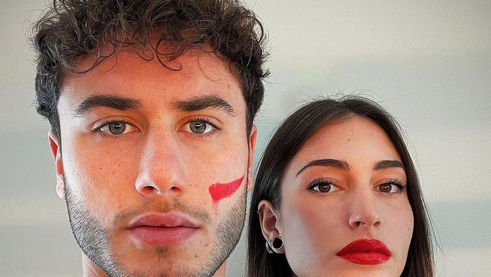 Davide Calabria (AC Milan) e la fidanzata Ilaria Belloni (@acmilan) 