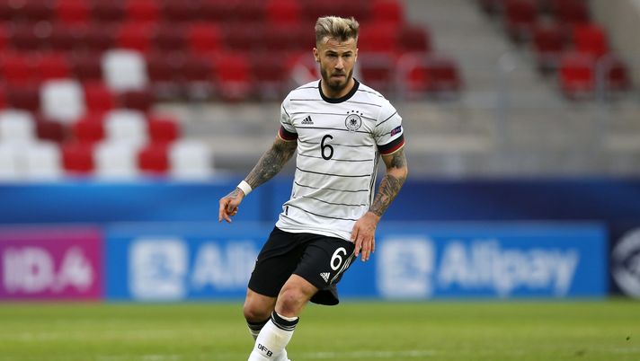 BUDAPEST, HUNGARY - MARCH 30: Niklas Dorsch of Germany runs with the ball during the 2021 UEFA European Under-21 Championship Group A match between Germany and Romania at Bozsik Stadion on March 30, 2021 in Budapest, Hungary. Sporting stadiums around Hungary remain under strict restrictions due to the Coronavirus Pandemic as Government social distancing laws prohibit fans inside venues resulting in games being played behind closed doors. (Photo by David Balogh/Getty Images) 