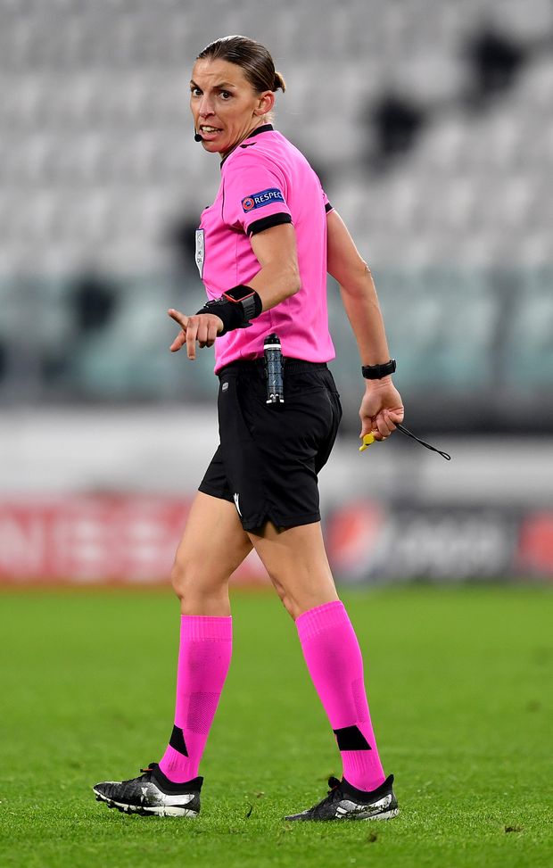 Stephanie Frappart (Photo by Valerio Pennicino/Getty Images) 