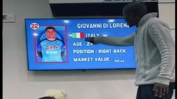 Napoli mania: papà insegna i nomi dei giocatori al figlio (VIDEO)