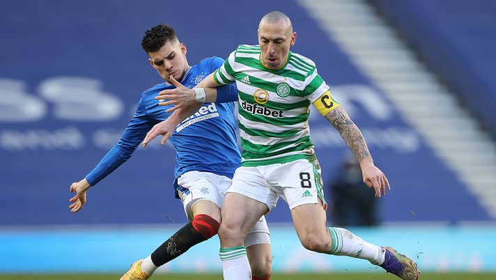 GLASGOW, SCOTLAND - JANUARY 02: Ianis Hagi of Rangers vies with Scott Brown of Celtic during the Ladbrokes Scottish Premiership match between Rangers and Celtic at Ibrox Stadium on January 02, 2021 in Glasgow, Scotland. The match will be played without fans, behind closed doors as a Covid-19 precaution. (Photo by Ian MacNicol/Getty Images) Rangers, tegola pre-derby: Ianis Hagi out per il resto della stagione - immagine 1