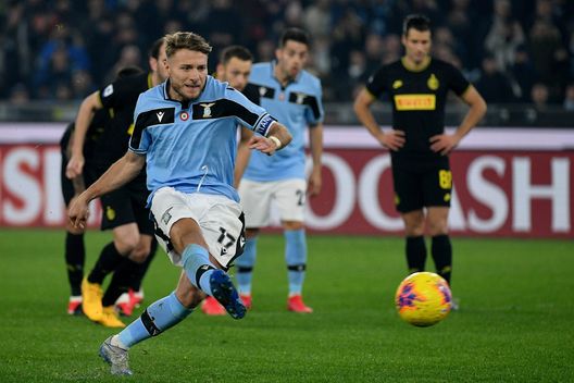 Immobile contro l'Internazionale Immobile contro l'Internazionale