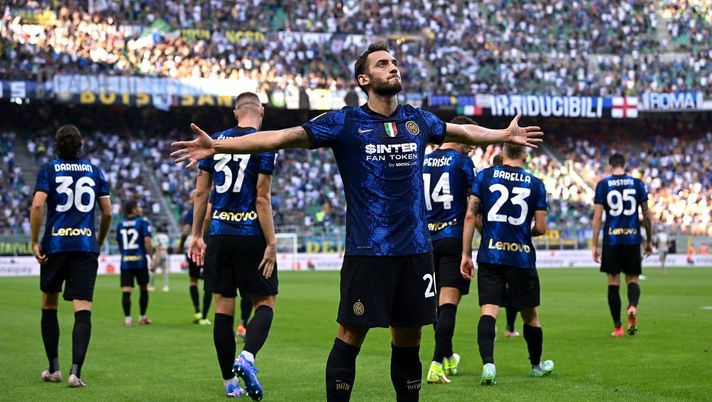 Hakan Sukur: “Calhanoglu non si discute. Inter, concentrati sul campionato” - immagine 1