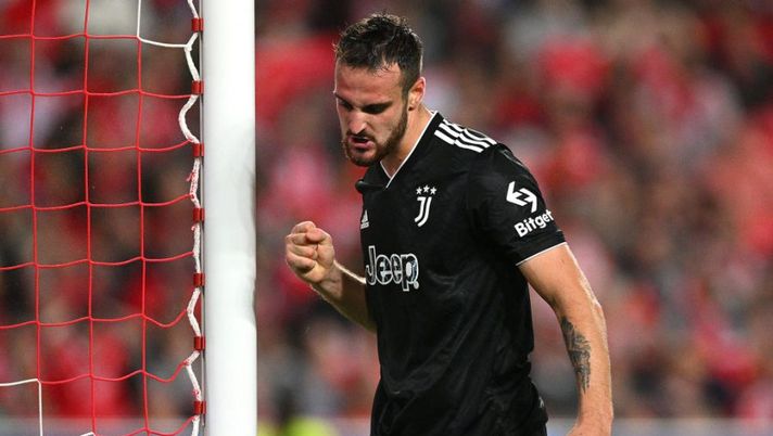 LISBON, PORTUGAL - OCTOBER 25: Federico Gatti of Juventus reacts during the UEFA Champions League group H match between SL Benfica and Juventus at Estadio do Sport Lisboa e Benfica on October 25, 2022 in Lisbon, Portugal. (Photo by Octavio Passos/Getty Images) Gatti: “Voglio rimanere più tempo possibile alla Juventus e ho un sogno” - immagine 1
