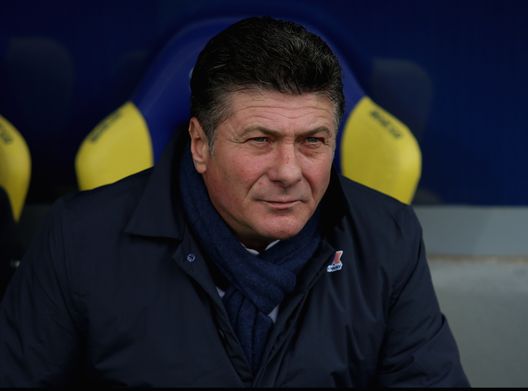  FROSINONE, ITALY - MARCH 10: Torino FC head coach Walter Mazzarri looks on during the Serie A match between Frosinone Calcio and Torino FC at Stadio Benito Stirpe on March 10, 2019 in Frosinone, Italy. (Photo by Paolo Bruno/Getty Images) 