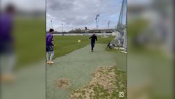 VIDEO Fiorentina, Commisso palleggia con Vlahovic a fine allenamento: le immagini