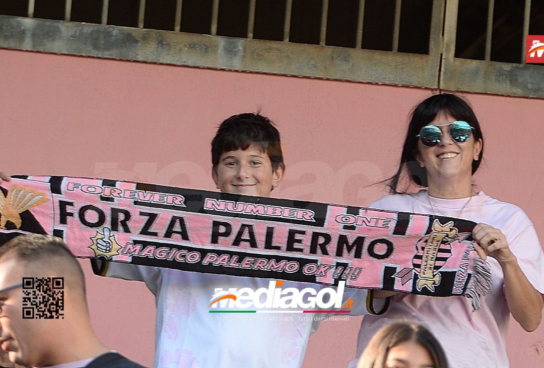 FOTOTIFO Palermo-Cittadella 0-0, i tifosi allo Stadio “Renzo Barbera” (Gallery) - immagine 25