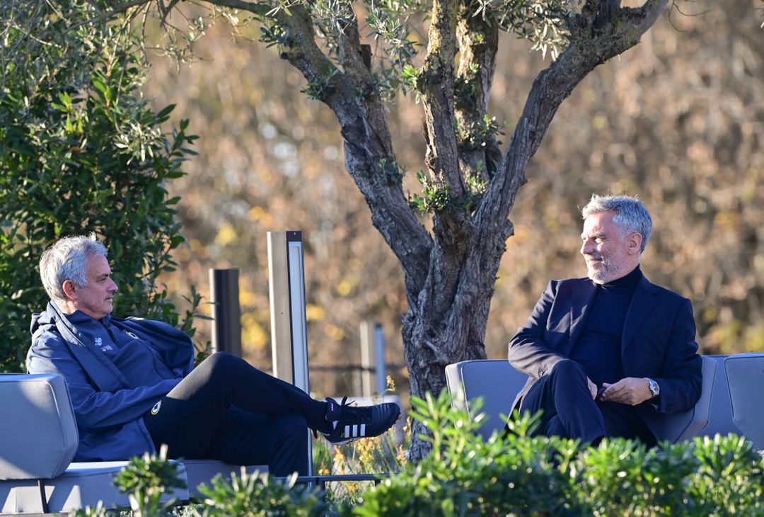 Mourinho respira: a Trigoria Pellegrini e Kumbulla in gruppo – FOTO GALLERY - immagine 16
