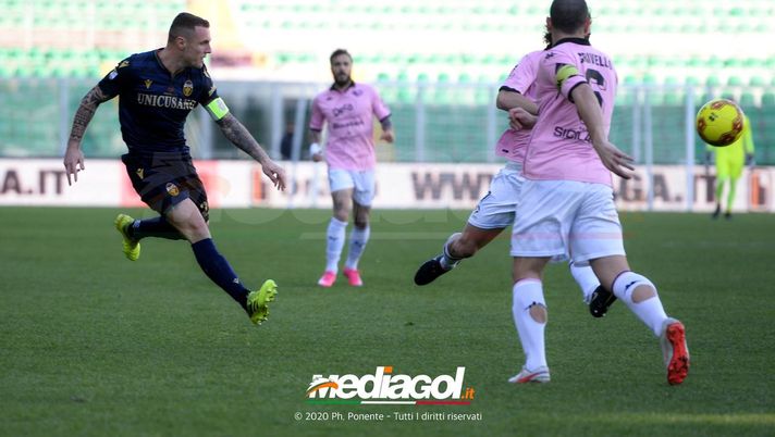 SONDAGGIO: Vota il MIGLIORE e il PEGGIORE in campo di Avellino-Palermo 1-0  SONDAGGIO: Vota il MIGLIORE e il PEGGIORE in campo di Avellino-Palermo 1-0