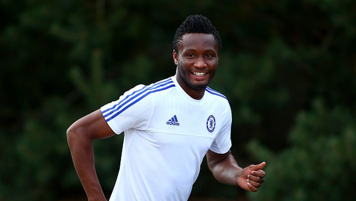  during a training session at Chelsea Training Ground on July 31, 2015 in Cobham, England. 