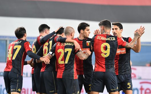 GENOA, ITALY - NOVEMBER 26: Gianluca Scamacca of Genoa CFC celebrates with team-mates after scoring the goal 1-1 during the Coppa Italia match between UC Sampdoria and Genoa CFC at Stadio Luigi Ferraris on November 26, 2020 in Genoa, Italy. (Photo by Paolo Rattini/Getty Images) GENOA, ITALY - NOVEMBER 26: Gianluca Scamacca of Genoa CFC celebrates with team-mates after scoring the goal 1-1 during the Coppa Italia match between UC Sampdoria and Genoa CFC at Stadio Luigi Ferraris on November 26, 2020 in Genoa, Italy. (Photo by Paolo Rattini/Getty Images)