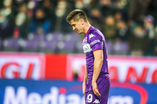 Piatek stringe i denti e non molla: spingere senza rischiare- immagine 2