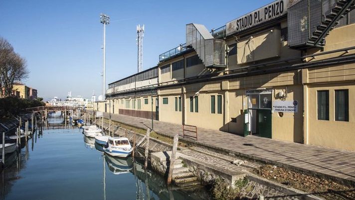 O settore ospiti o nulla: limitazioni ai tifosi del Verona per il derby di Venezia - immagine 1