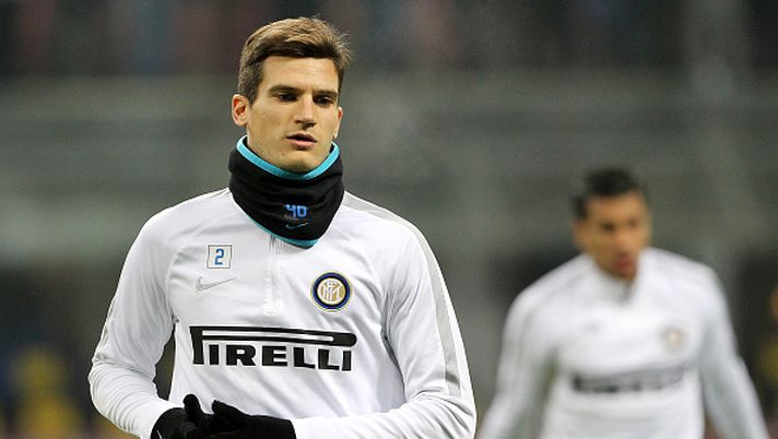 MILAN, ITALY - DECEMBER 21:  Marco Andreolli  of FC Internazionale  warms up ahead of the Serie A match between FC Internazionale and SS Lazio at Stadio Giuseppe Meazza on December 21, 2016 in Milan, Italy.  (Photo by Marco Luzzani - Inter/Inter via Getty Images) 