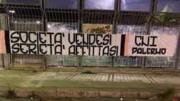 Palermo, prosegue la contestazione: nuovo striscione ultras al “Renzo Barbera”