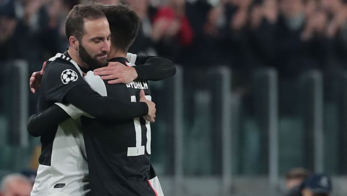 Higuain si ritira, Dybala: “Grazie di tutto”. Mourinho: “Sei stanco di segnare?” - immagine 1