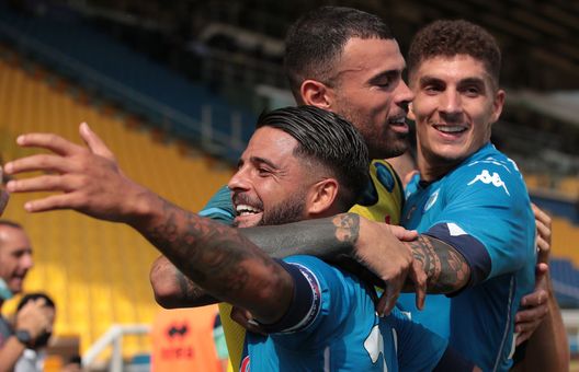 Napoli (Getty Images) Napoli (Getty Images)