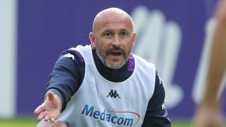 GERMOGLI PH: 19 LUGLIO 2021 MOENA TR RITIRO ESTIVO DELLA FIORENTINA CALCIO ALLENAMENTO POMERIDIANO PARTITINA NELLA FOTO VINCENZO ITALIANO GERMOGLI PH: 19 LUGLIO 2021 MOENA TR RITIRO ESTIVO DELLA FIORENTINA CALCIO ALLENAMENTO POMERIDIANO PARTITINA NELLA FOTO VINCENZO ITALIANO