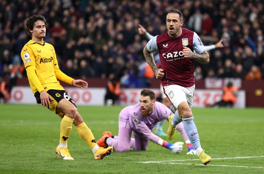 Danny Ings al momento del gol del pareggio (Photo by Naomi Baker/Getty Images) Derby basco in Premier: Unai Emery col fiatone raggiunge nel finale i Wolves di Lopetegui- immagine 2