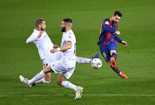Barcellona Huesca Messi (getty images) Barcellona Huesca Messi (getty images)