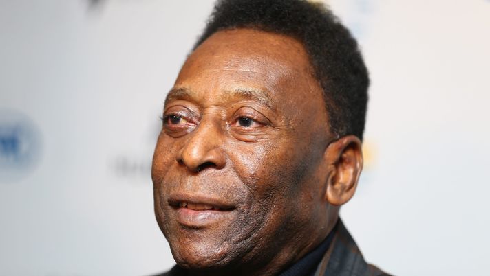 Pelé, il bollettino medico: E' in ospedale, ma continua a migliorare' | News (getty images)