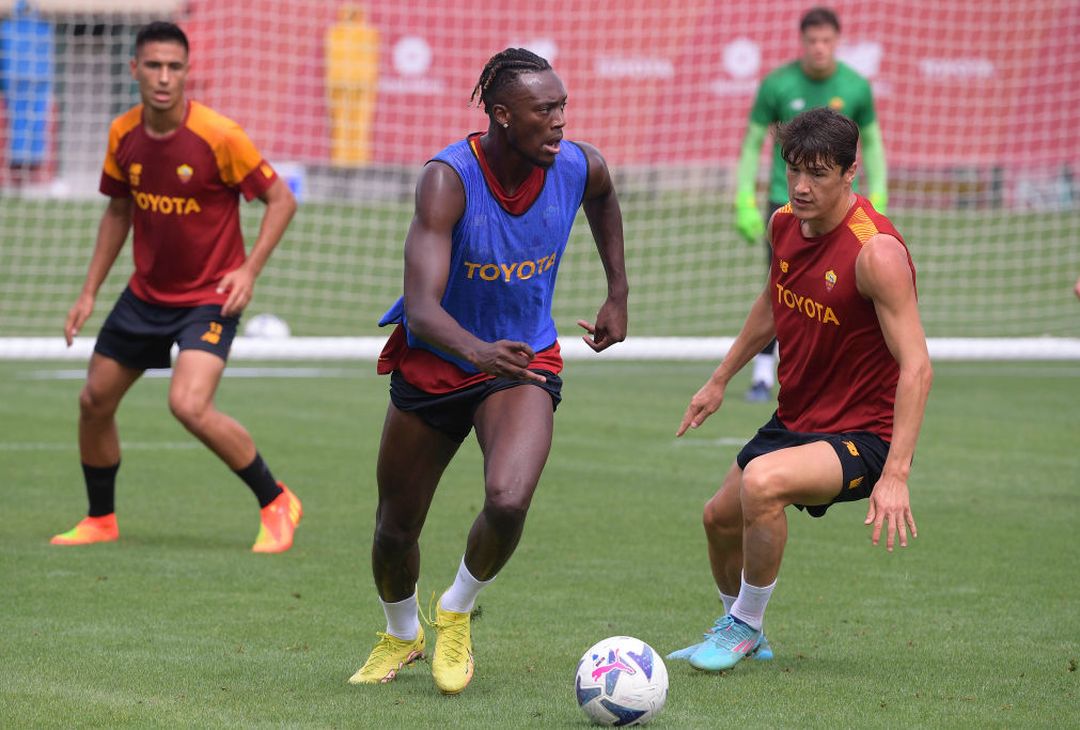 Trigoria, Roma in campo per la rifinitura in vista dell’Udinese – FOTO GALLERY - immagine 4