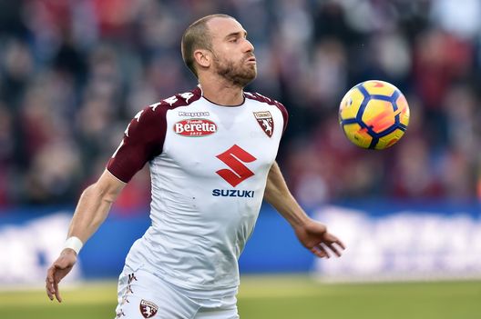 REGGIO NELL'EMILIA, ITALY - JANUARY 21: Lorenzo De Silvestri of Torino in action during the serie A match between US Sassuolo and Torino FC at Mapei Stadium - Citta' del Tricolore on January 21, 2018 in Reggio nell'Emilia, Italy. (Photo by Tullio M. Puglia/Getty Images) REGGIO NELL'EMILIA, ITALY - JANUARY 21: Lorenzo De Silvestri of Torino in action during the serie A match between US Sassuolo and Torino FC at Mapei Stadium - Citta' del Tricolore on January 21, 2018 in Reggio nell'Emilia, Italy. (Photo by Tullio M. Puglia/Getty Images)