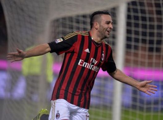 Adil Rami - fonte www.tuttomercatoweb.com Adil Rami - fonte www.tuttomercatoweb.com