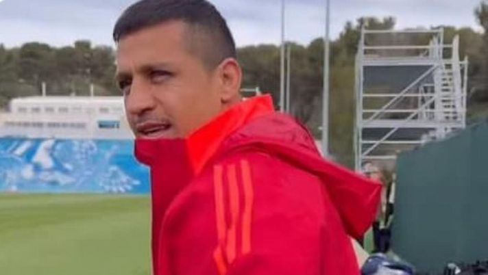 In Francia – Sanchez torna ‘a casa’ al Velodrome. Ai tifosi dell’OM ha lasciato solo bei ricordi - immagine 1