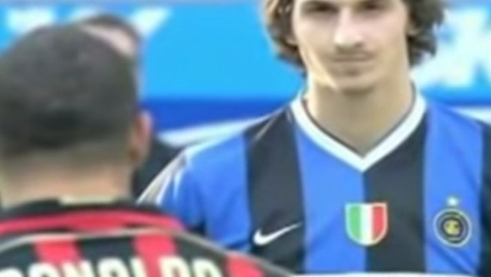 Ibra-Ronaldo, adesso non è più derby: solo abbracci e sorrisi a Ibiza Ibra-Ronaldo, adesso non è più derby: solo abbracci e sorrisi a Ibiza