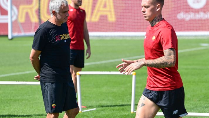 Roma, Karsdorp: “Mi piaceva bere e uscire, ora Mourinho mi rende migliore” - immagine 1