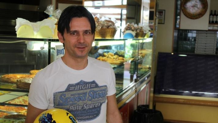 Vasari: “Convinto che contro il Cagliari arriverà una vittoria. Credo nella salvezza, il mio cuore è rosanero”  Vasari: “Convinto che contro il Cagliari arriverà una vittoria. Credo nella salvezza, il mio cuore è rosanero”