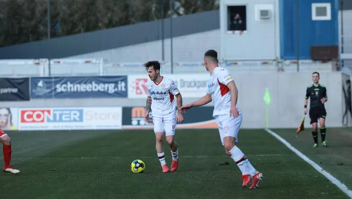 Continua la corsa del Sudtirol: Triestina sconfitta di misura nel recupero - immagine 1