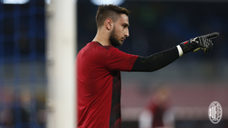 Milan-Hellas Verona, la contestazione a Donnarumma