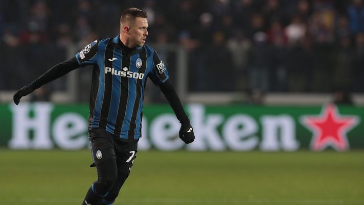BERGAMO, ITALY - DECEMBER 09: Josip Ilicic of Atalanta BC in action during the UEFA Champions League group F match between Atalanta and Villarreal CF at Gewiss Stadium on December 09, 2021 in Bergamo, Italy. (Photo by Emilio Andreoli/Getty Images) Mercato – Si chiude la pista Ilicic - immagine 1