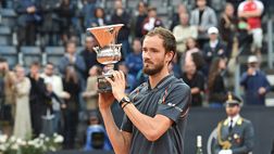Atp Roma, Medvedev batte Rune in finale: highlights