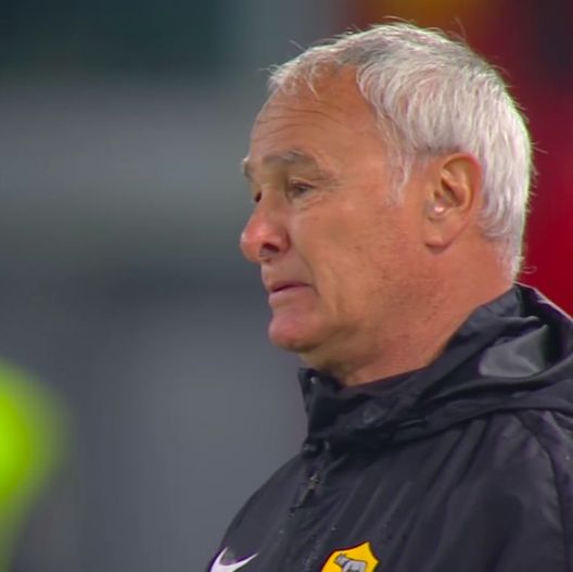 FOTO – Ranieri si commuove: in lacrime dopo il coro dei tifosi della Roma- immagine 3