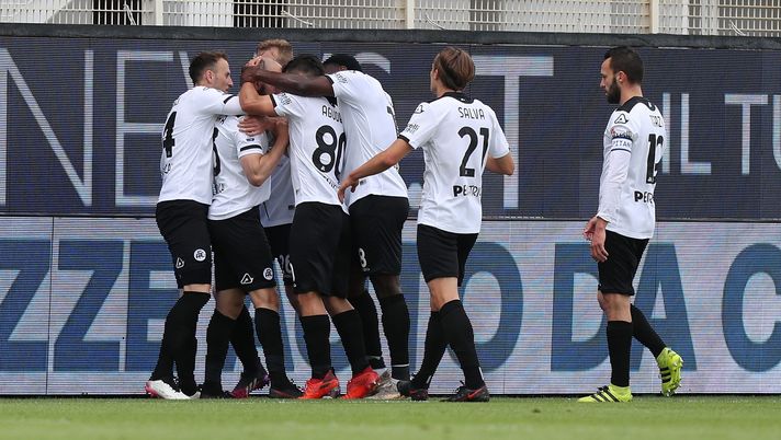LA SPEZIA, ITALY - MAY 15: Riccardo Saponara of Spezia Calcio celebrates after scoring a goal during the Serie A match between Spezia Calcio  and Torino FC at Stadio Alberto Picco on May 15, 2021 in La Spezia, Italy.  (Photo by Gabriele Maltinti/Getty Images) 