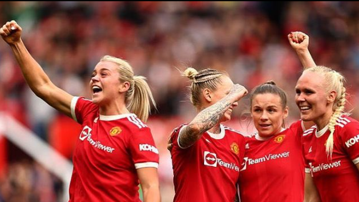 La star United Women è di origine italiana: doppietta di Alessia Russo e vittoria a Old Trafford La star United Women è di origine italiana: doppietta di Alessia Russo e vittoria a Old Trafford - immagine 1