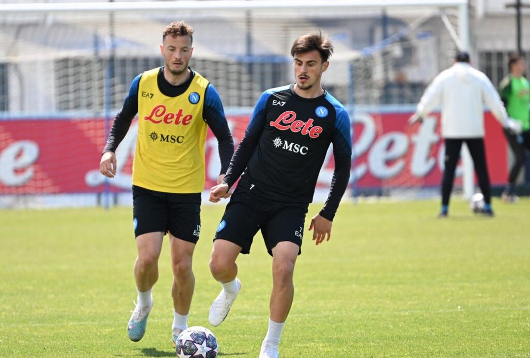 GALLERY Pasquetta a Castel Volturno per il Napoli: gli scatti dell’allenamento - immagine 2