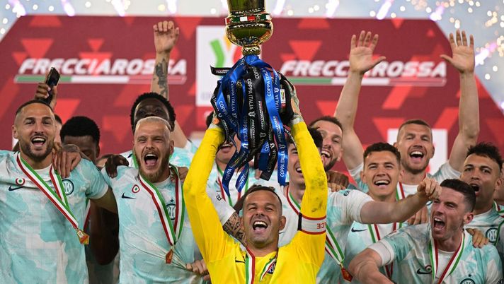 Inter, capitan Handanovic alza un’altra coppa: “Buona abitudine da mantenere” - immagine 1