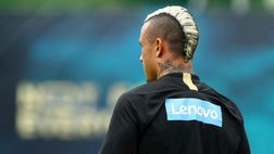 I tifosi si schierano con Nainggolan, ma per l’Inter è fuori dal progetto. Dipendesse da lui…