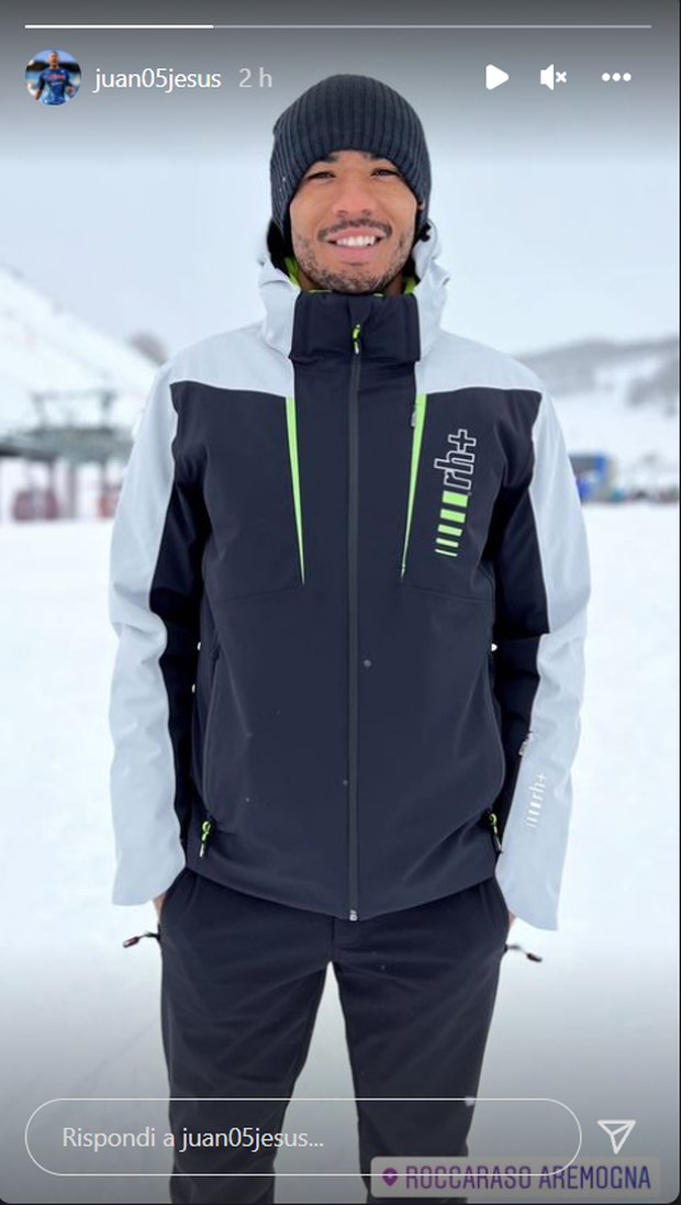 FOTO Juan Jesus in vacanza sulla neve: il suo scatto a Roccaraso- immagine 2
