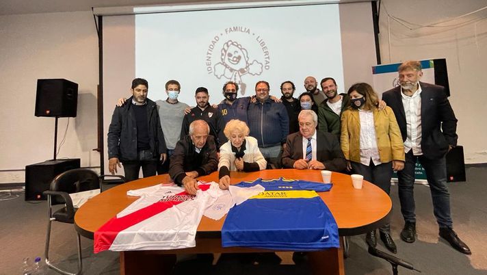 River e Boca, ok il derby dei diritti umani: con le donne di Plaza de Mayo e i desaparecidos - immagine 1