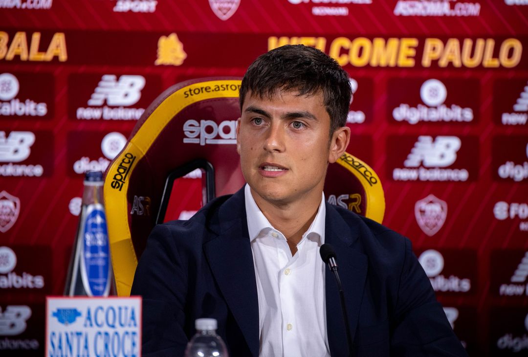 La conferenza stampa di presentazione di Dybala – FOTO GALLERY - immagine 15